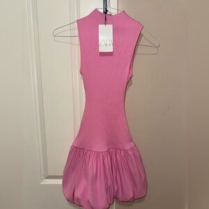 Zara Women’s Open Back fitted Bubble Dress